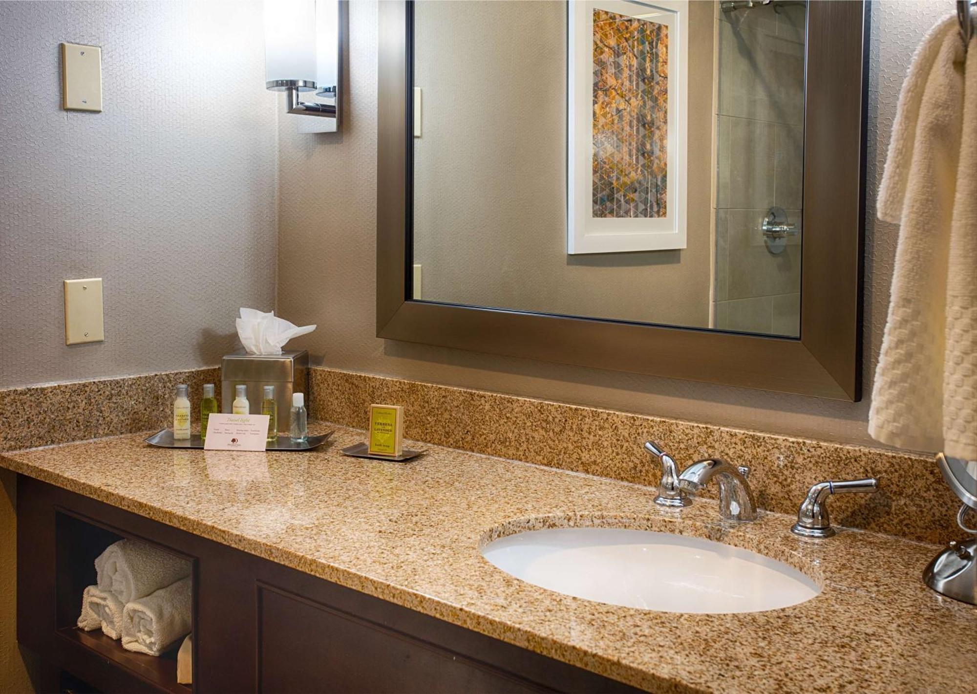 Doubletree By Hilton Denver/Westminister Вестминстер Экстерьер фото