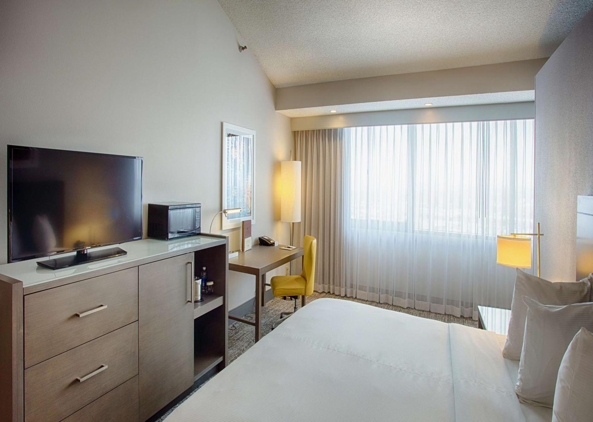 Doubletree By Hilton Denver/Westminister Вестминстер Экстерьер фото