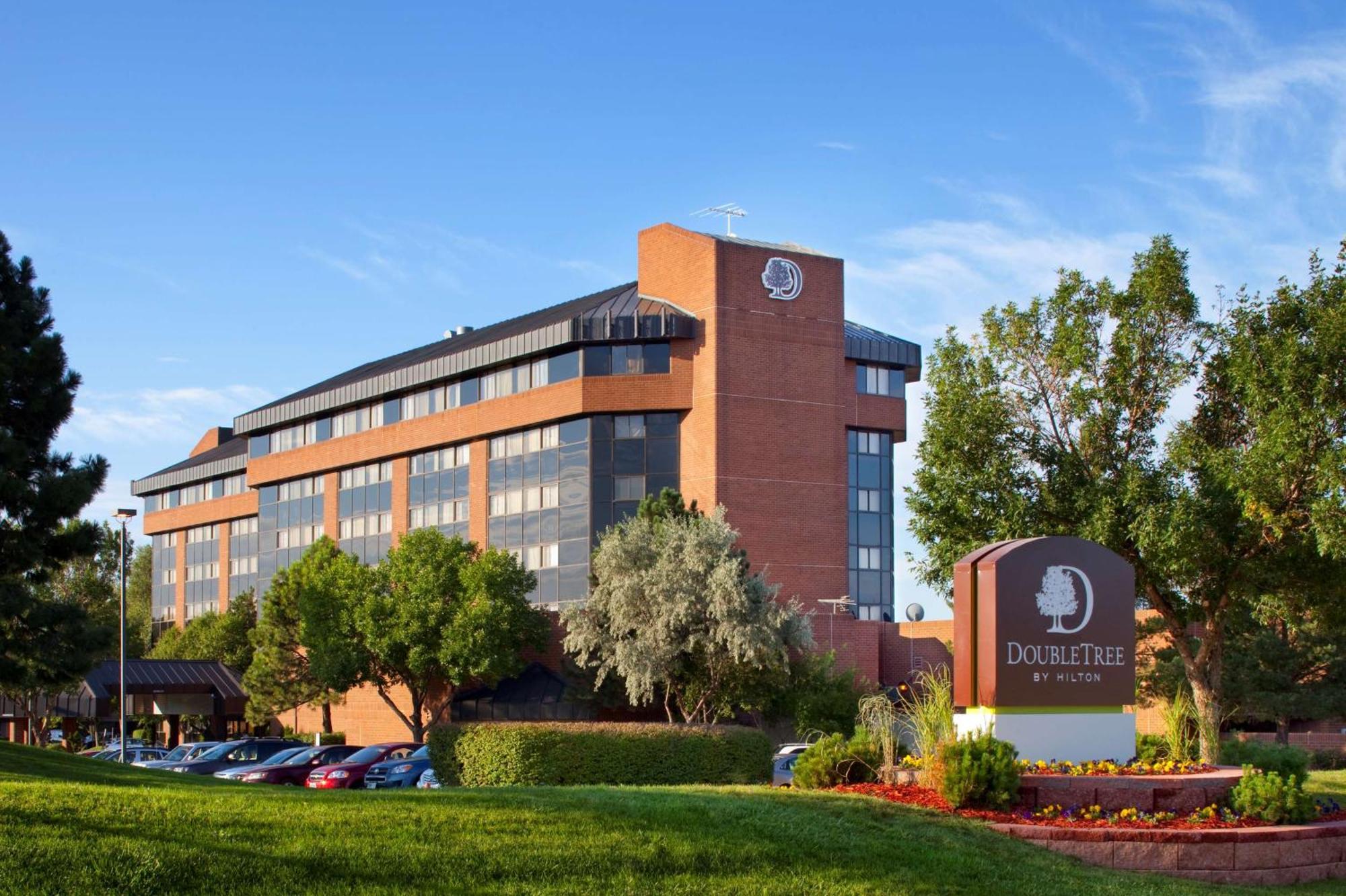 Doubletree By Hilton Denver/Westminister Вестминстер Экстерьер фото