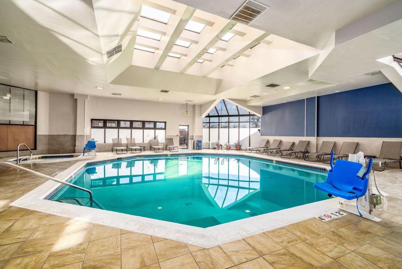 Doubletree By Hilton Denver/Westminister Вестминстер Экстерьер фото